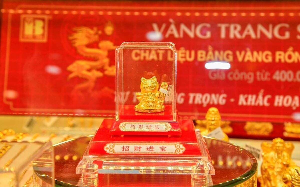 dien-bien-bat-ngo-cua-gia-vang-truoc-ngay-via-than-tai-nen-mua-ngay-hay-cho-dung-ngay